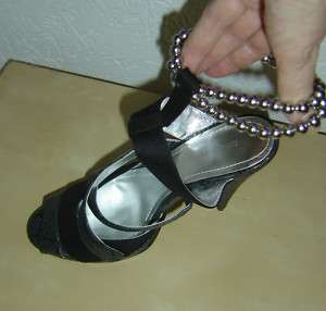 High Heels Schuhe Stilettos Perlen Schwarz 39 NEU  