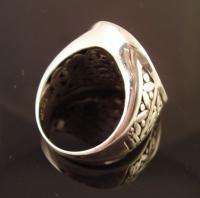 STERLING SILVER MOTHER OF PEARL CARVED LADIES RING  