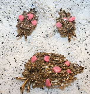 Unique Vintage Seaweed Pink Coral Brooch & Clip Earrings Set  