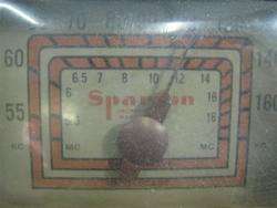   TUBE RADIO MACHINE AGE 1940s METAL RADIO BULLET KNOBS   NICE  