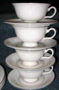 Replacements, Ltd   the standard for pricing collectible dinnerware 