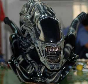 AVP Aliens BUST RESIN STATUE toy figure hand painted  