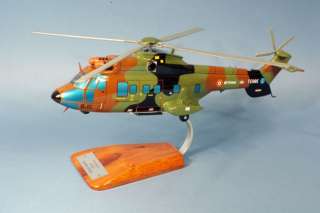  Hélicoptère Cougar AS 532 1/38