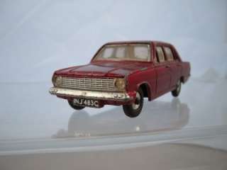 DINKY TOY 151 VAUXHALL VICTOR 101 VINTAGE (SEE PHOTOS)  