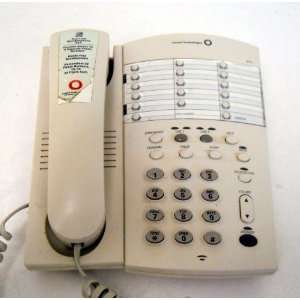  AT&T 922 Two Line Corded Telephone Electronics