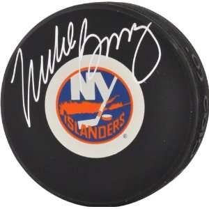 Mike Bossy Autographed Hockey Puck  Details New York Islanders