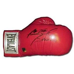  Riddick Bowe autographed Boxing Glove