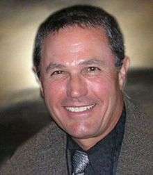Robert Crais   Shopping enabled Wikipedia Page on 