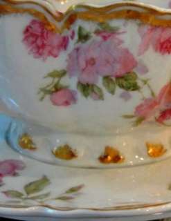  HAVILAND LIMOGES FRANCE CHINA 39D ROSES/GOLD GRAVY BOAT W/ UNDERPLATE