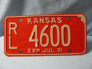 1971 KANSAS LICENSE PLATE RILEY COUNTY #30 RL 4600 RED & WHITE GOOD 