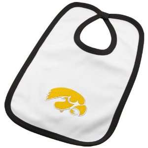  NCAA Iowa Hawkeyes Infant White Team Logo Cotton Bib 