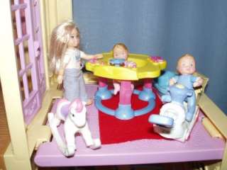   FAMILY TWIN TIME DOLLHOUSE LOADED PEOPLE SUV PETS FURNITURE  