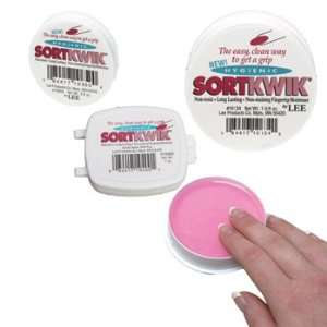    LEE 10400   Sortkwik Fingertip Moisteners, 1 oz, Pink Electronics